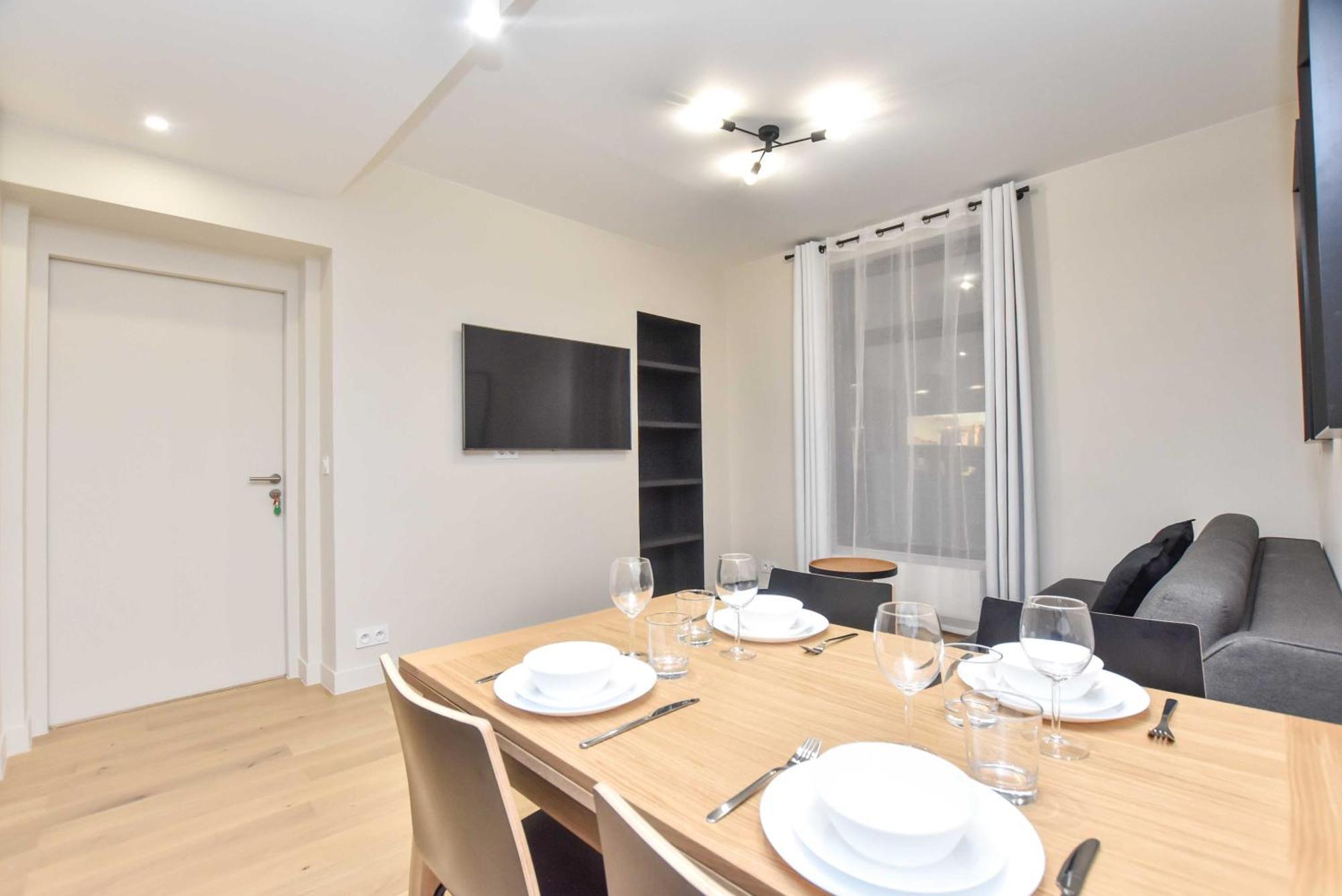 Peaceful Apartment - 2Br-6P - Trocadero Parijs Buitenkant foto